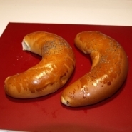 868