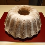 910